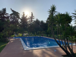 Restful Villa in Albanella with Swimming Pool and hot tub